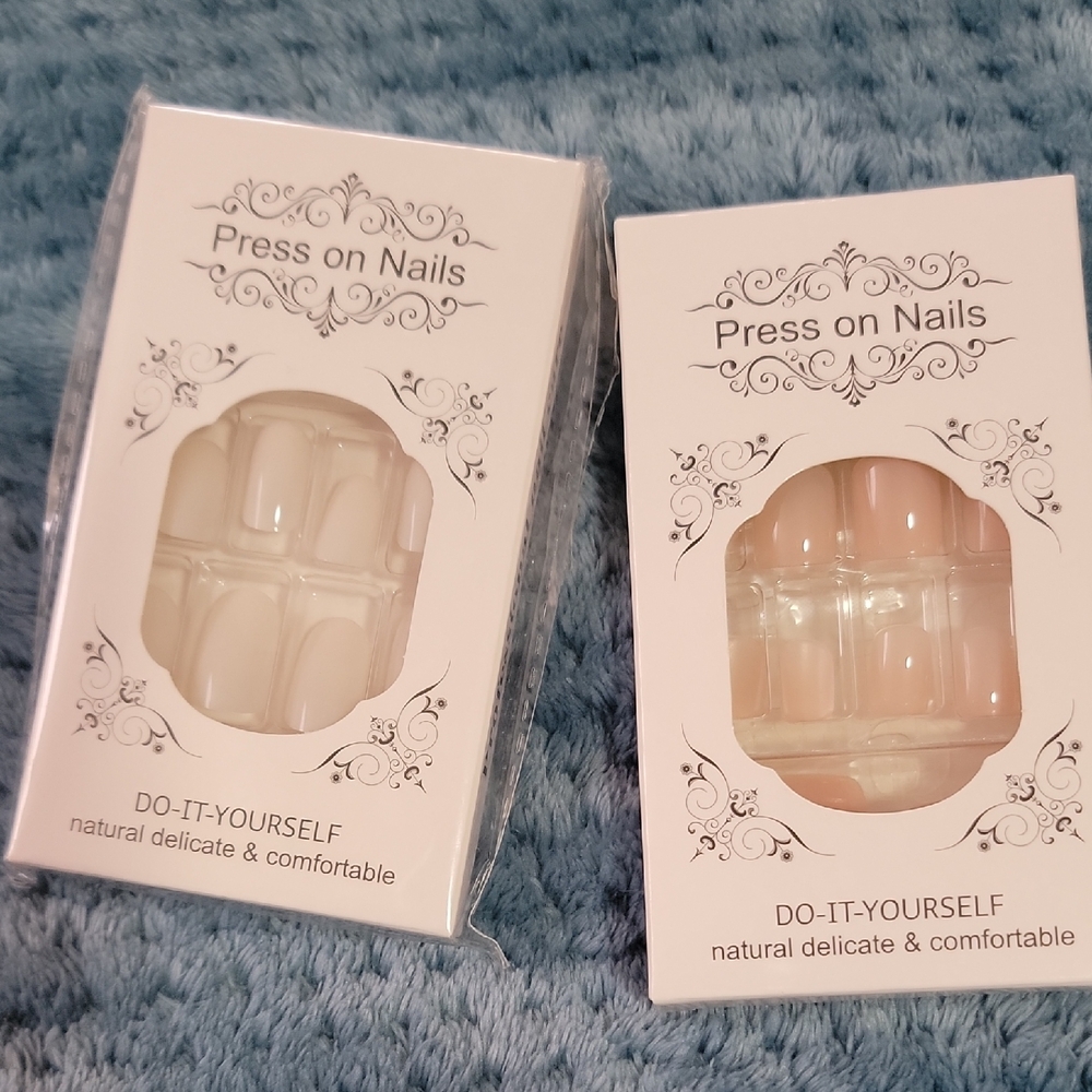 Press On Nails Set - Nude & Sheer